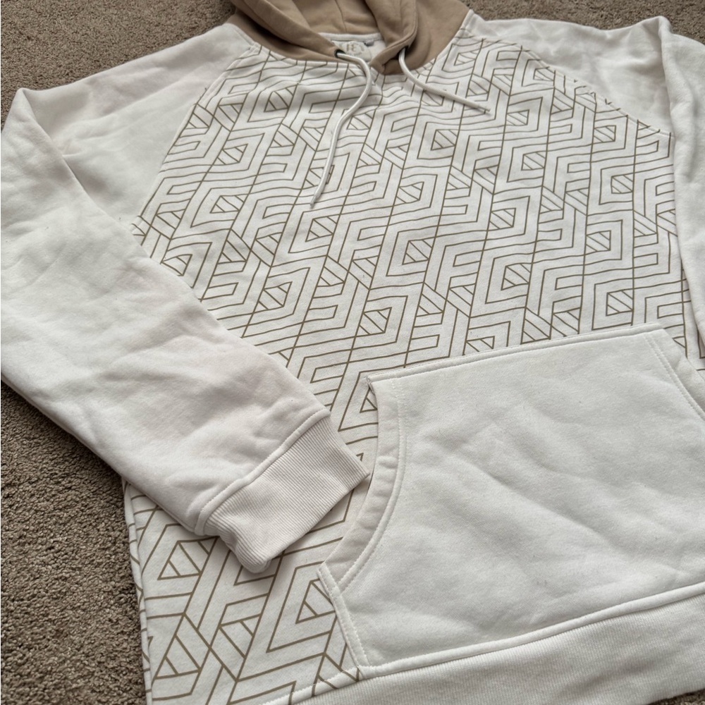 #105 FC CINCINNATI (FOR CINCY FOR CLUB) Stylish White and Tan Hoodie - Picture 10 of 16